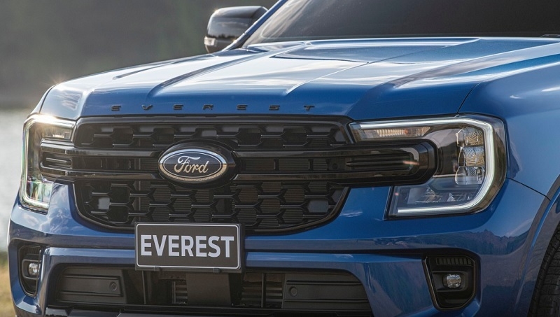 EVEREST SPORT 2WD 2024 (NEW)