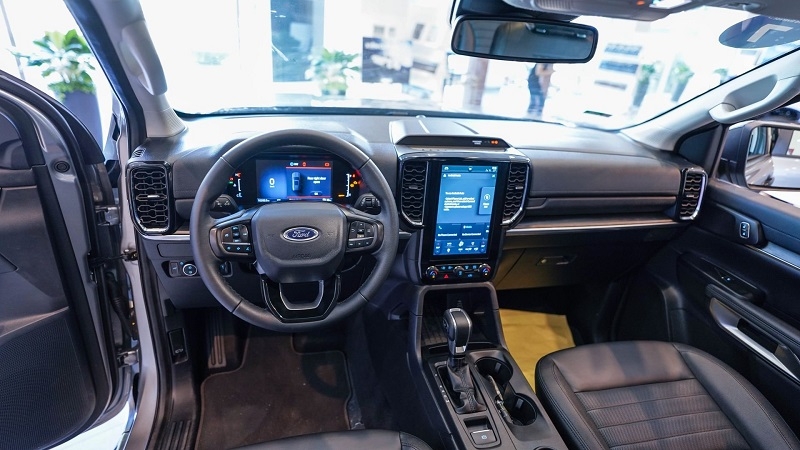 EVEREST SPORT 2WD 2024 (NEW)